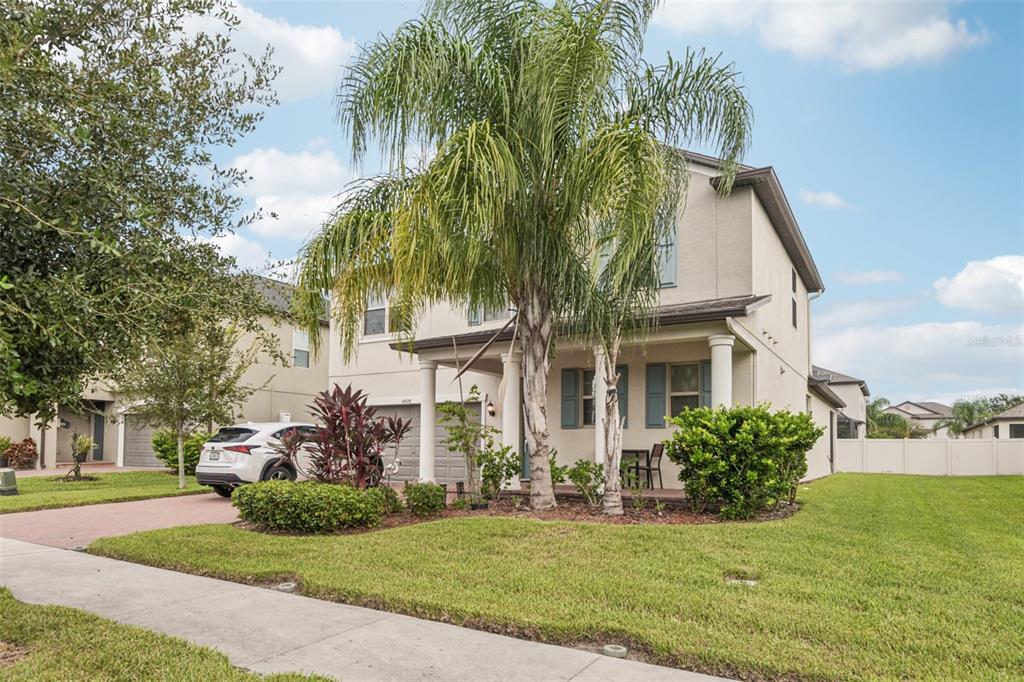 24928 LAMBRUSCO LOOP, LUTZ, FL — photo 2 of 30