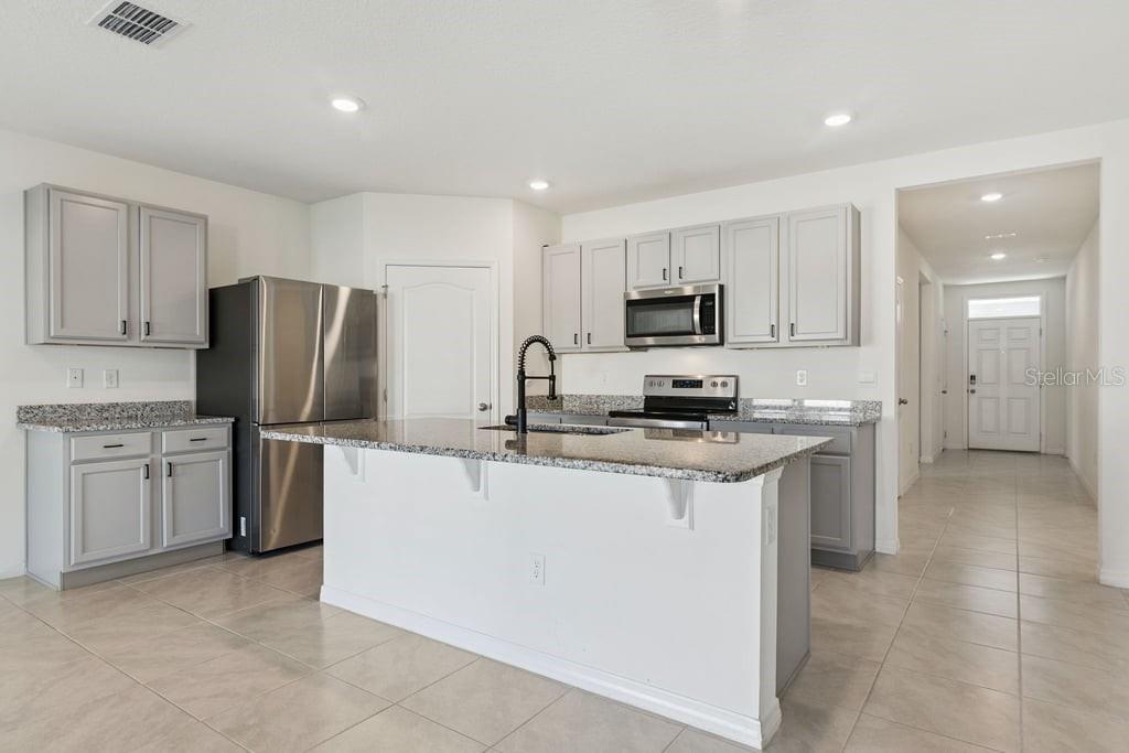 5235 MAHOGANY DRIVE, MOUNT DORA, FL — photo 5 of 30
