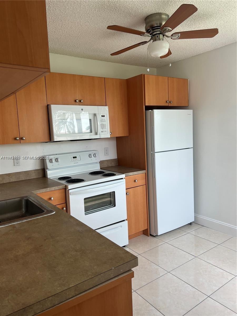 1017 Washington Cir # I, Homestead FL 33034
