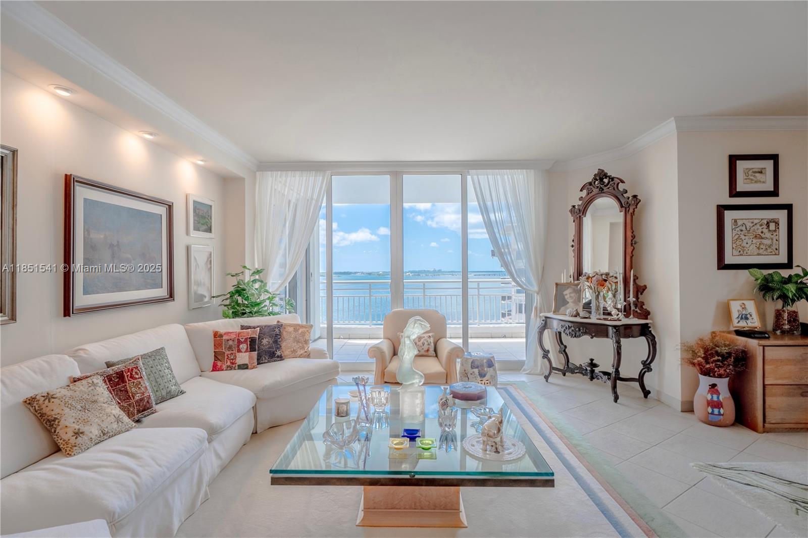 808 Brickell Key Dr # 1008, Miami FL 33131