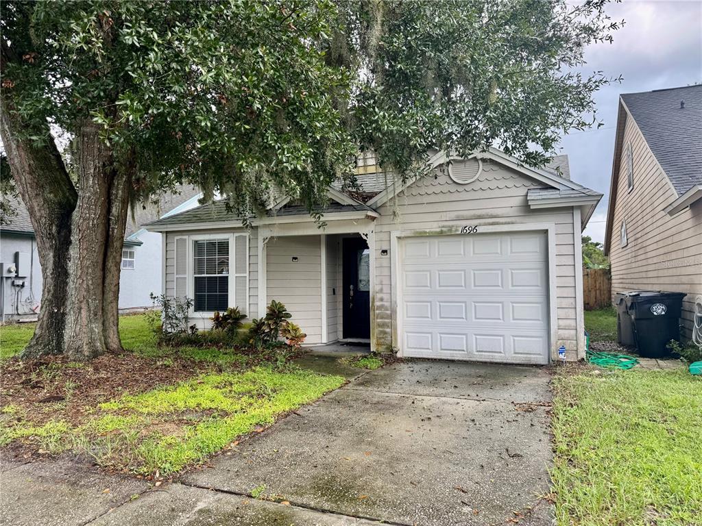 1696 CHATHAM CIRCLE
