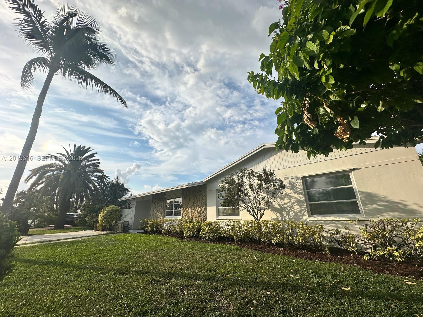 3245 Village Green Dr, Miami FL 33175