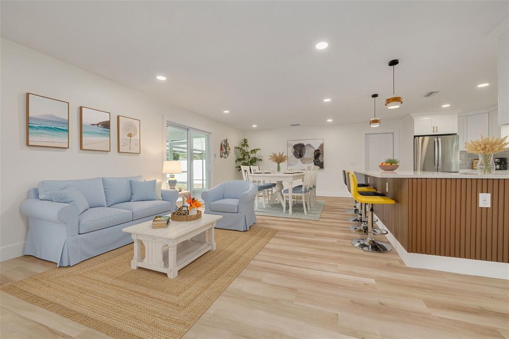 1673 CAMBRIDGE DRIVE, CLEARWATER, FL — photo 2 of 30