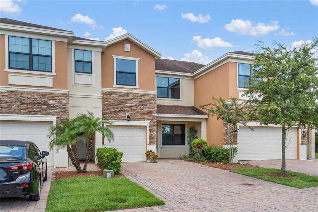 1833 PORTOFINO MEADOWS BOULEVARD