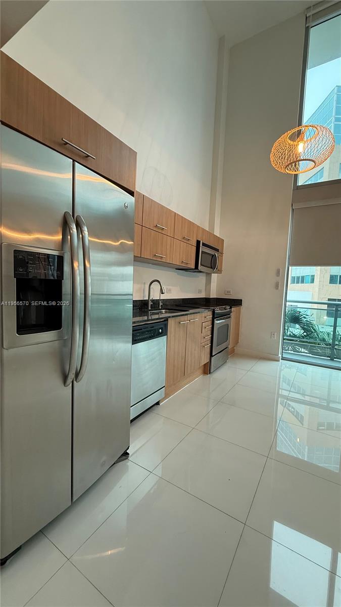 350 S Miami Ave # 302, Miami FL 33130
