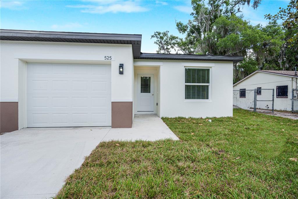 525-526 PINE LANE, EUSTIS, FL — photo 2 of 19