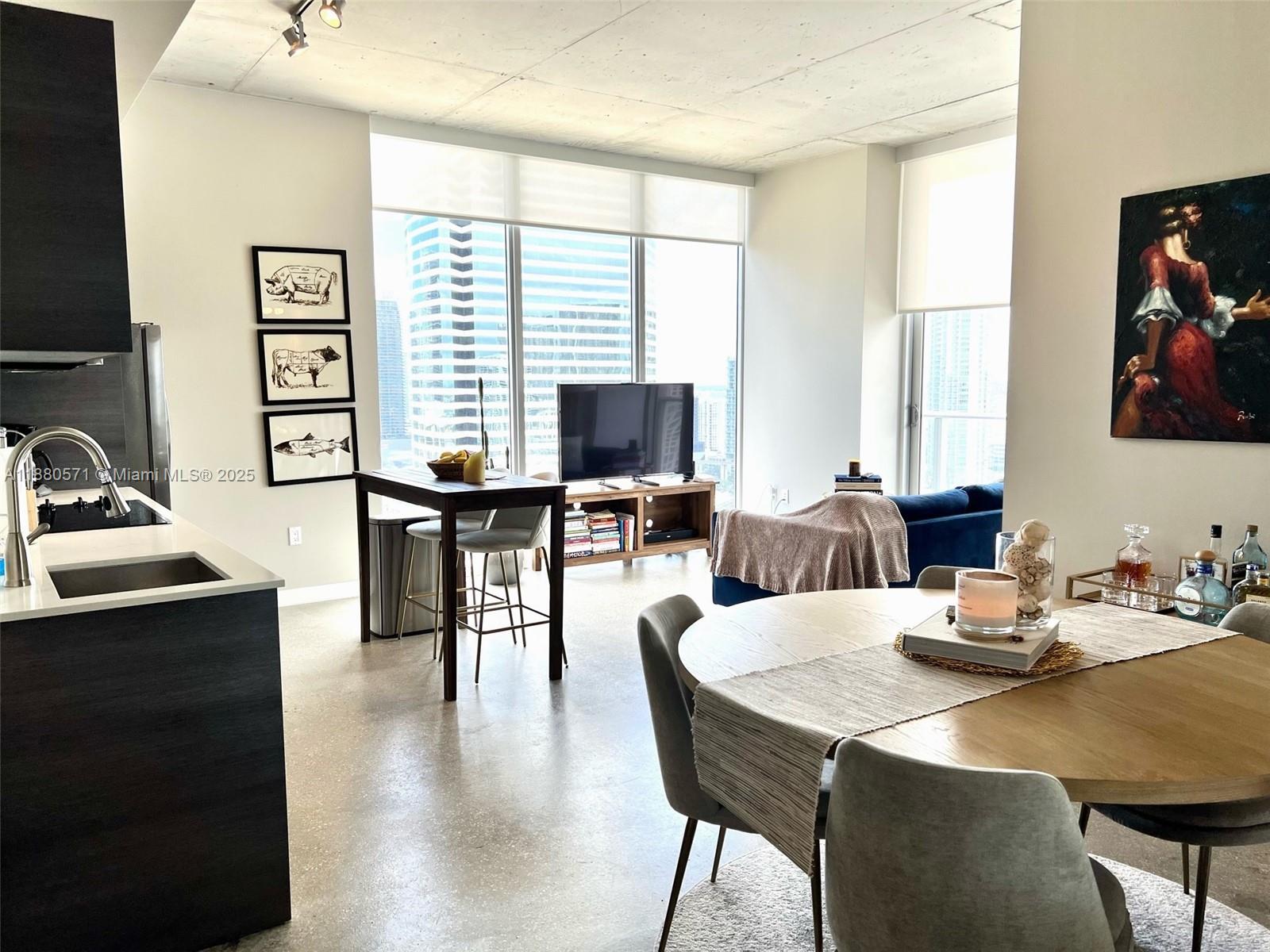 151 SE 1st St # 2711, Miami FL 33131