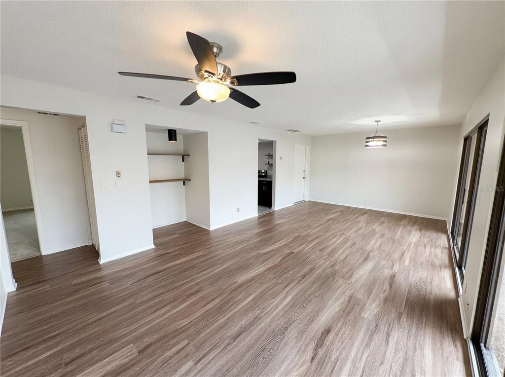 240 MOREE LOOP UNIT 3, WINTER SPRINGS, FL — photo 4 of 24