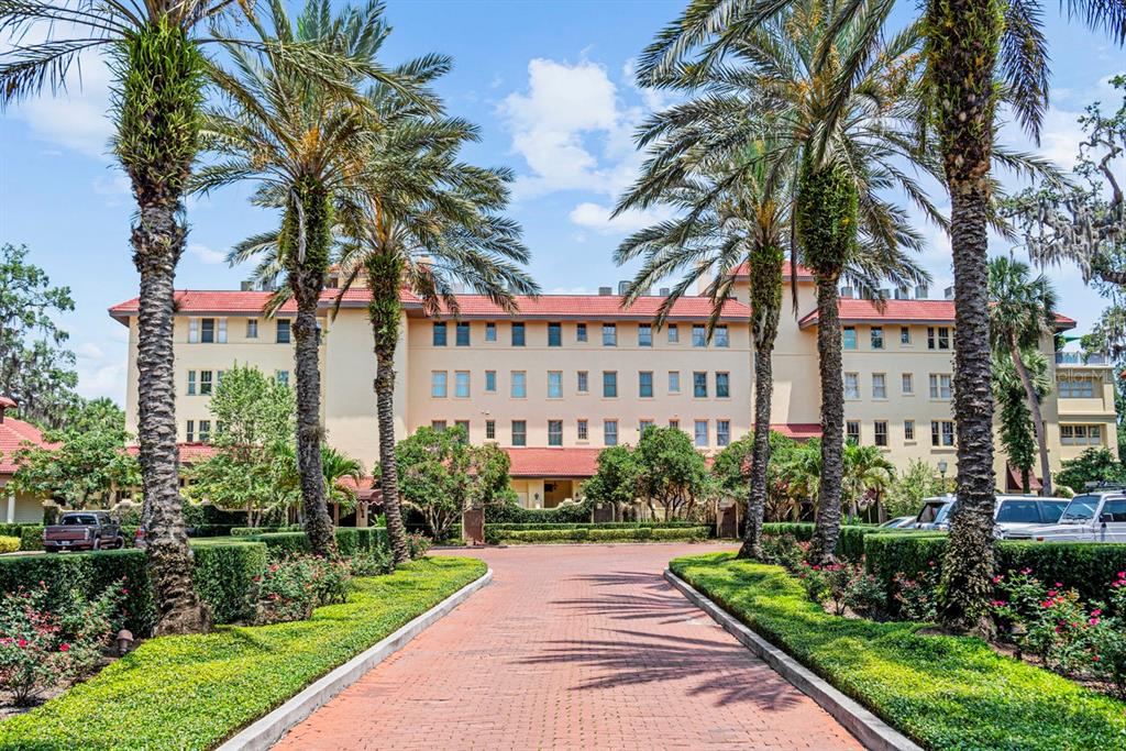 1602 ALABAMA DRIVE UNIT PH404