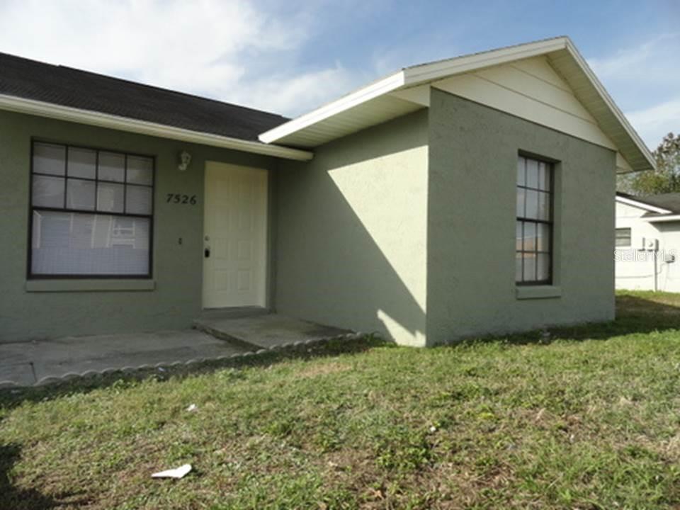 7526 UNIVERSITY GARDEN DRIVE