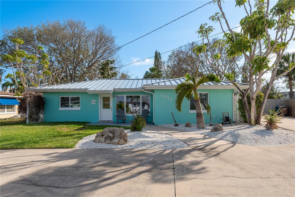2010 BAYVIEW PLACE