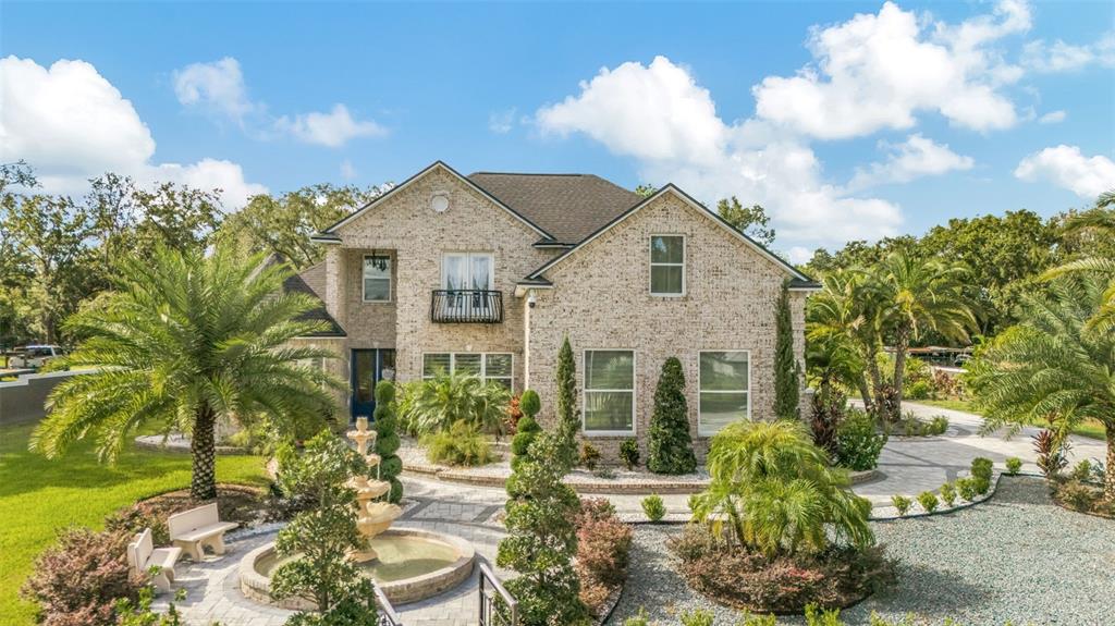416 W SOCRUM LOOP ROAD, LAKELAND, FL — photo 2 of 30