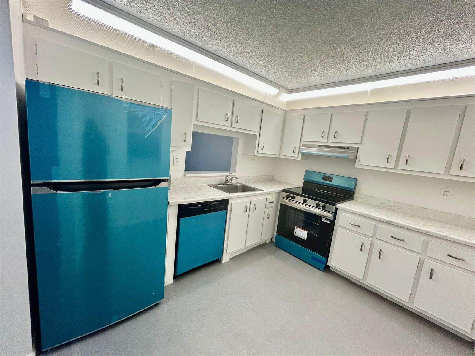 2850 Somerset Drive # 316l, Lauderdale Lakes FL 33311