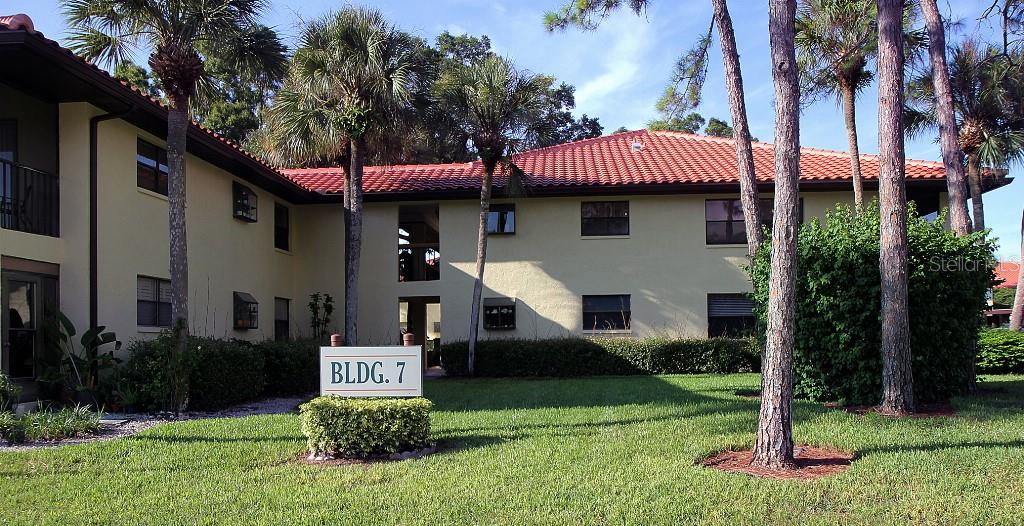 704 HAMMOCK PINE BOULEVARD UNIT 704