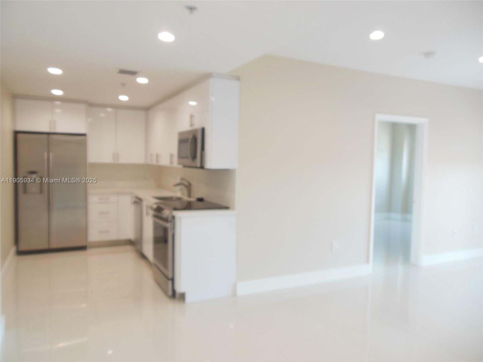 2280 SW 32nd Ave # 406, Miami FL 33145