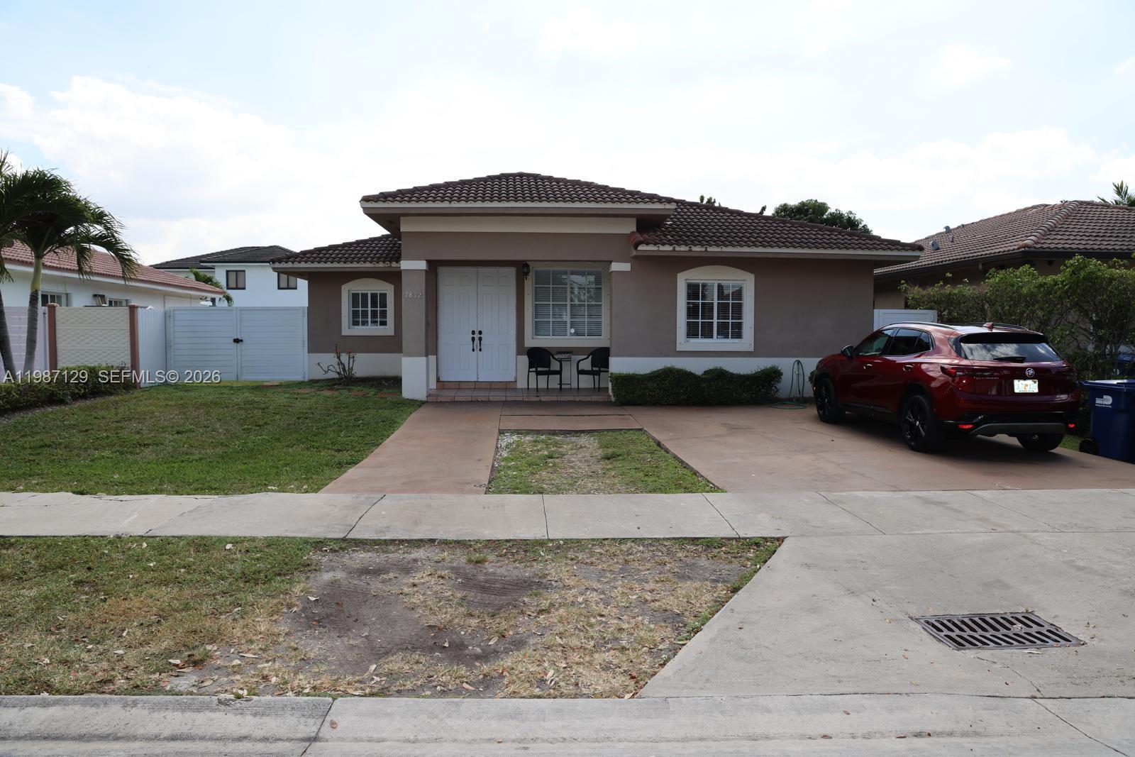 7812 NW 198th St, Hialeah FL 33015