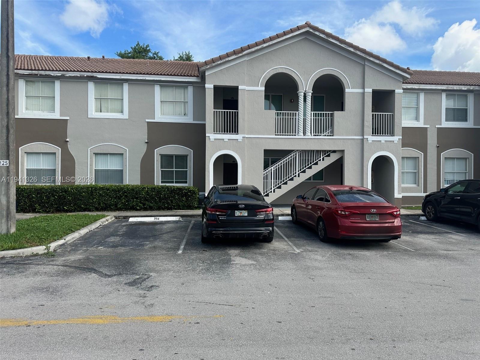 1663 SE 27th Dr # 102, Homestead FL 33035
