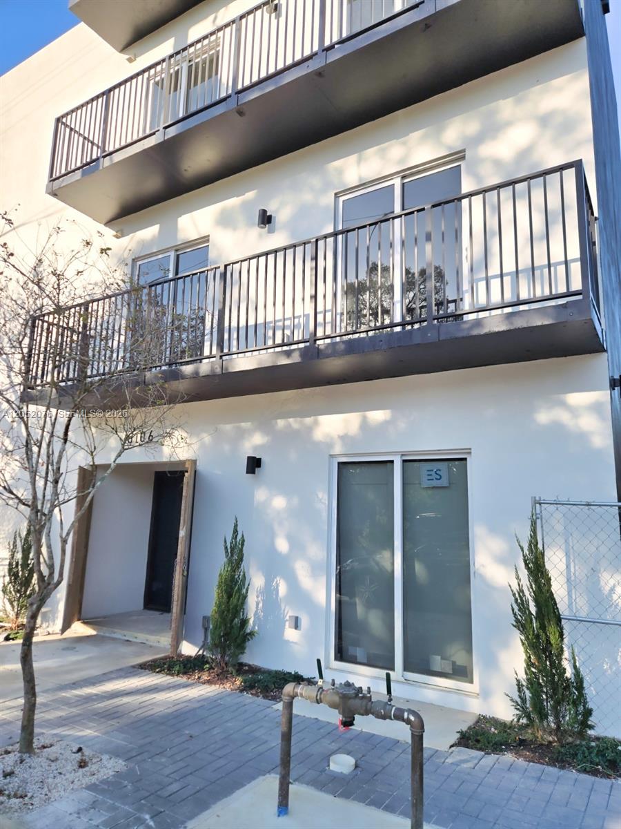 8106 NE 1st Ave # 8, Miami FL 33138