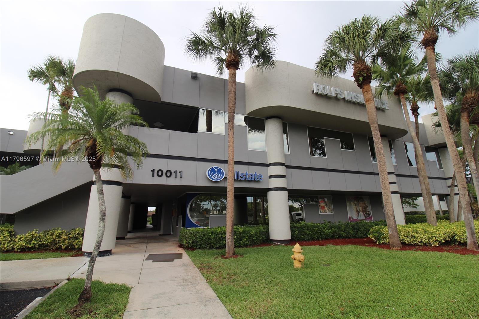 10011 Pines Blvd # 102, Pembroke Pines FL 33024