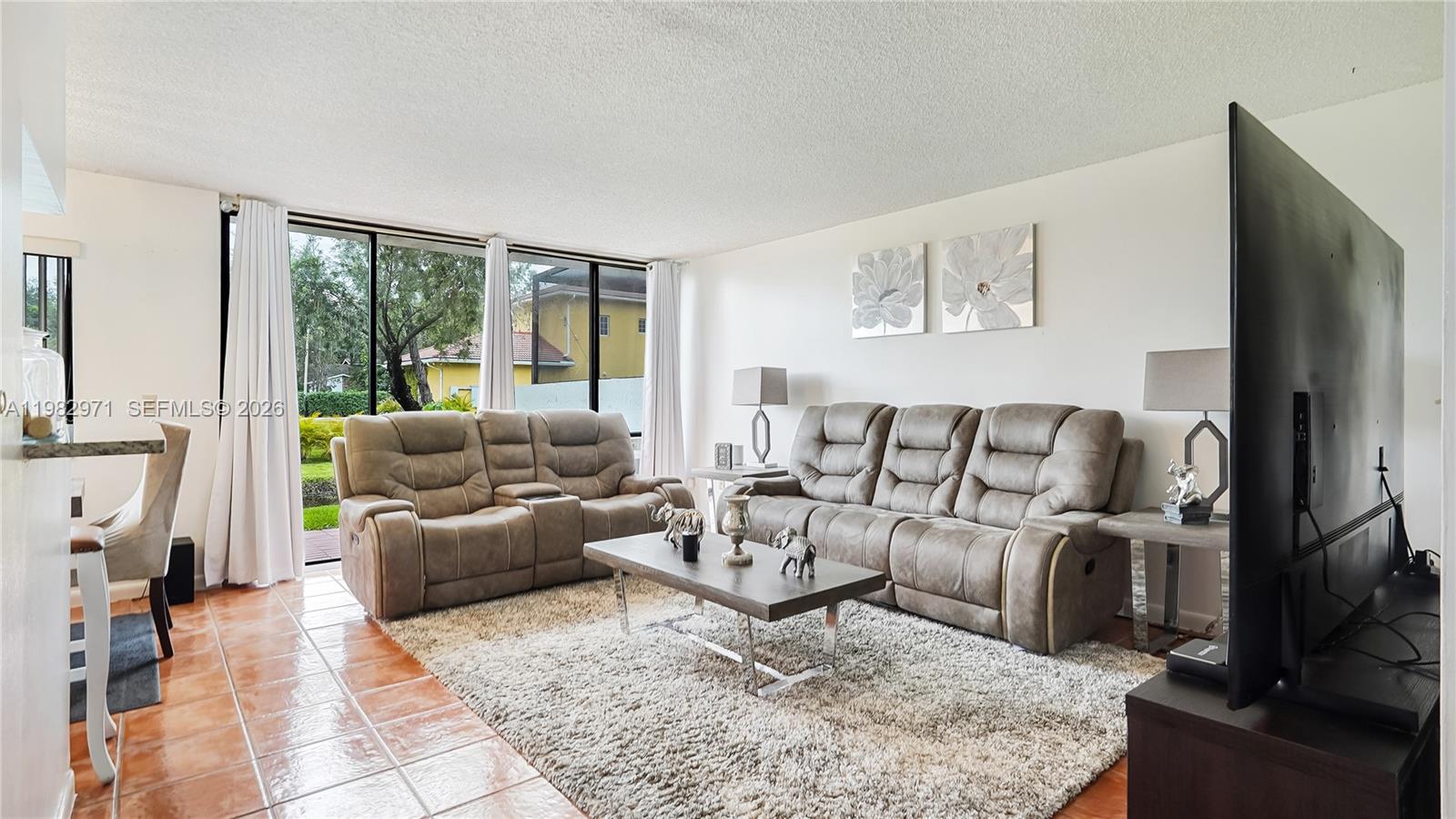 11524 Terra Bella Blvd, Plantation FL 33325