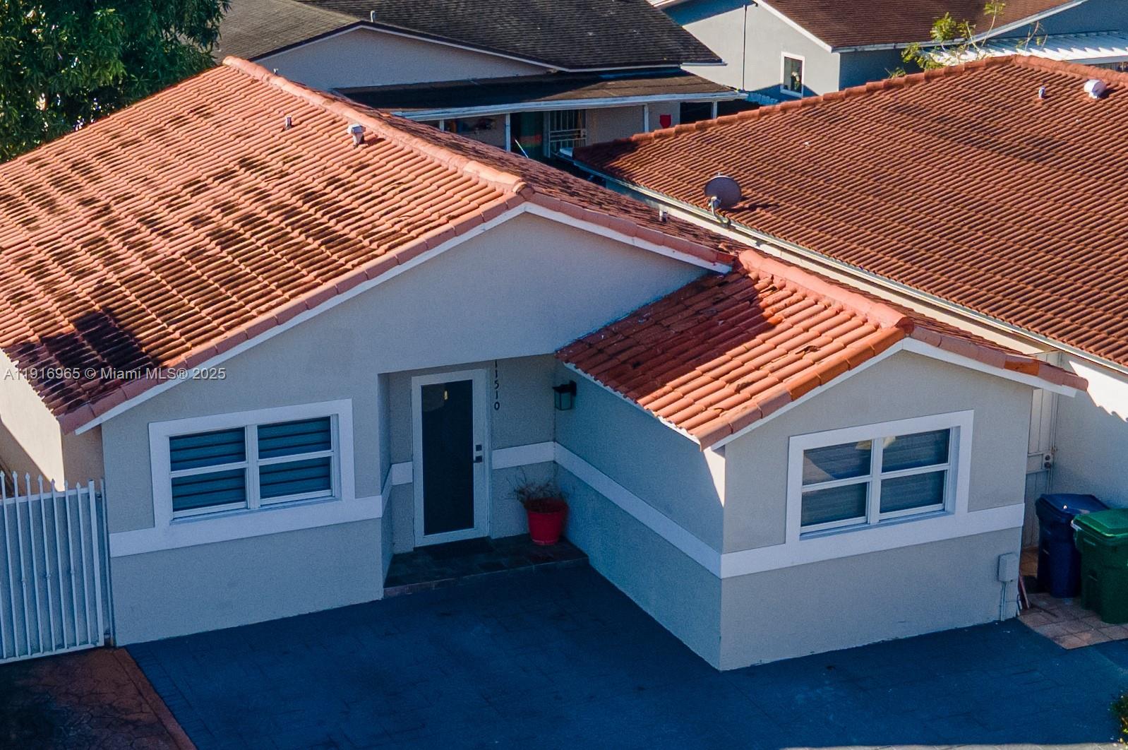 11510 SW 7th St, Sweetwater FL 33174
