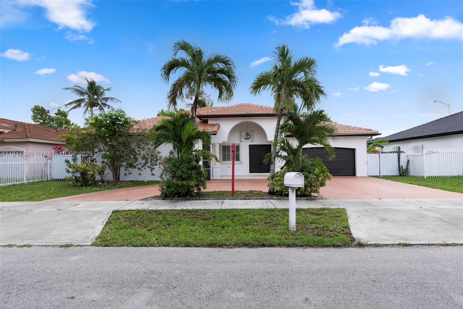 7089 W 4th Ct, Hialeah FL 33014