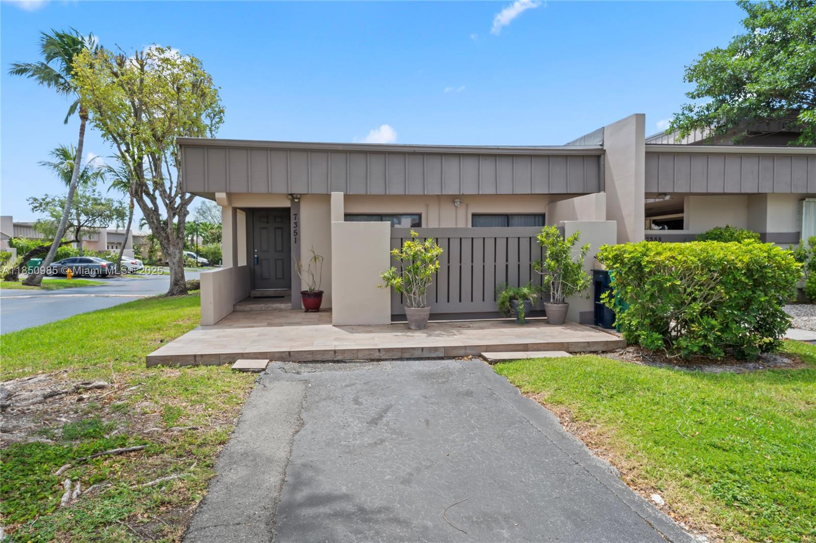 7351 SW 105th Pl, Miami FL 33173