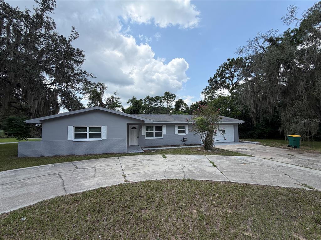 1405 EDEN DRIVE