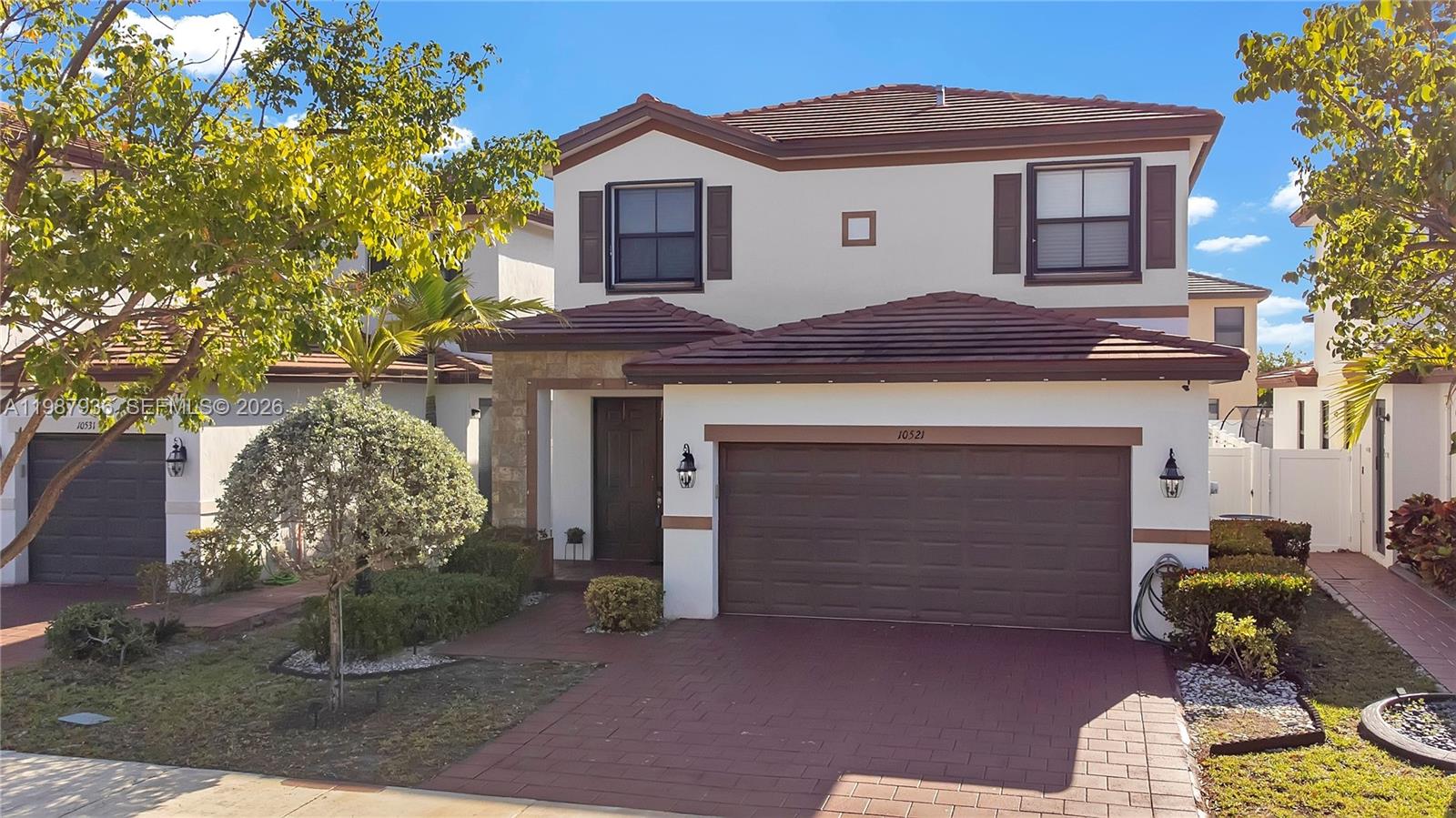 10521 W 35th Way, Hialeah FL 33018