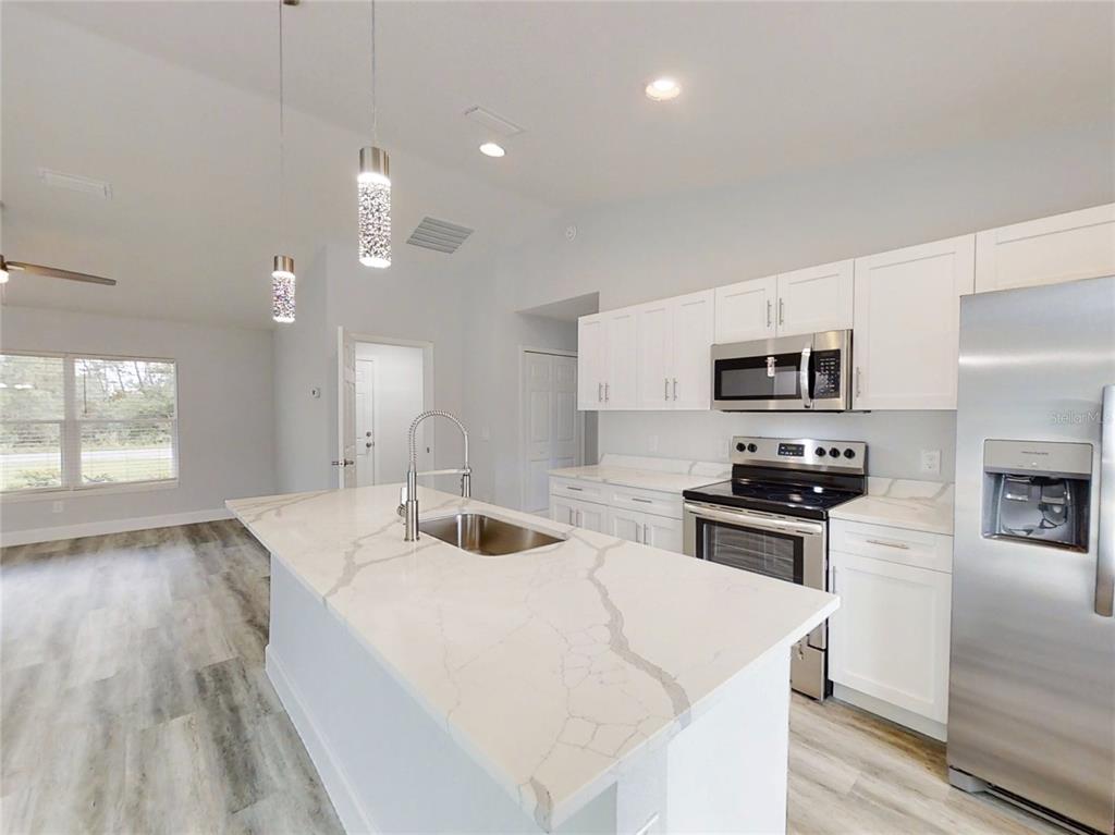 3022 SW 168TH LOOP, OCALA, FL — photo 2 of 10