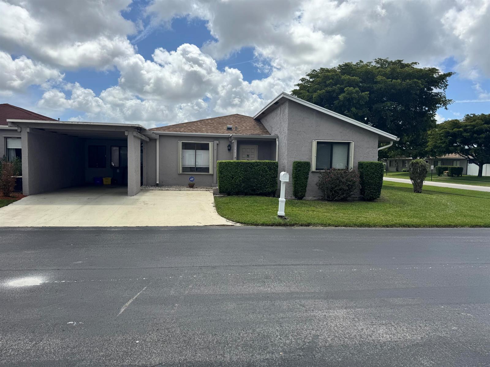 14822 Wildflower Lane, Delray Beach FL 33446