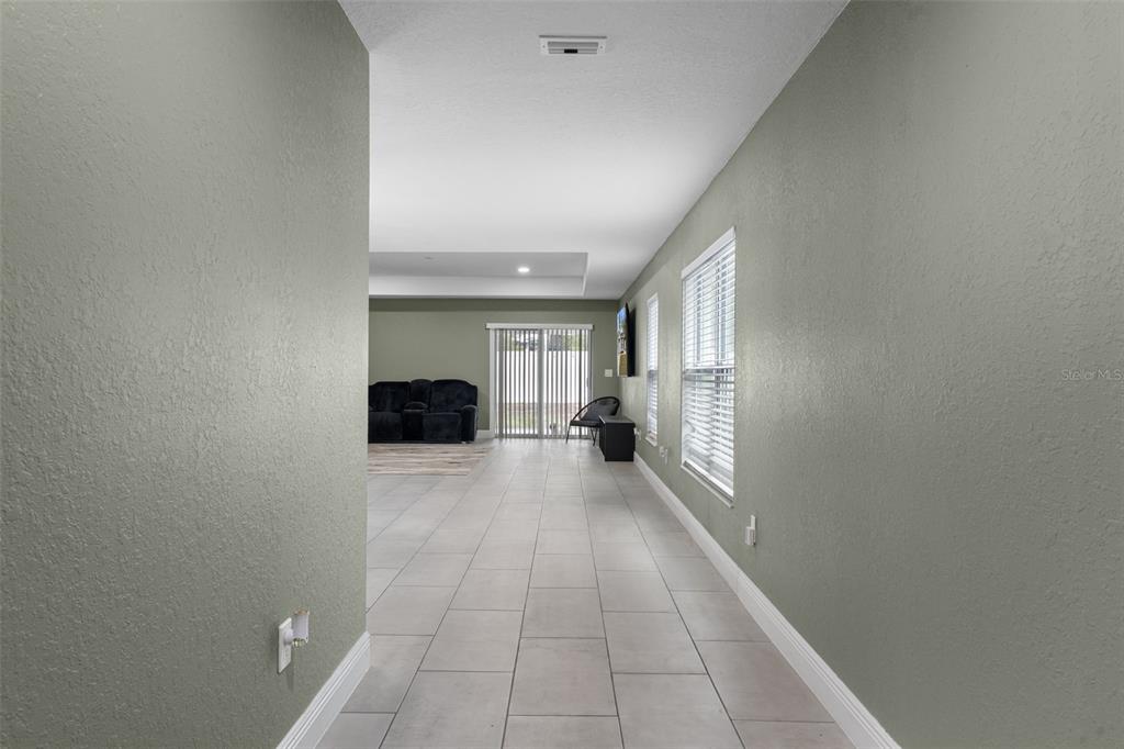 5106 PACIFIC AVENUE, SPRING HILL, FL — photo 5 of 23