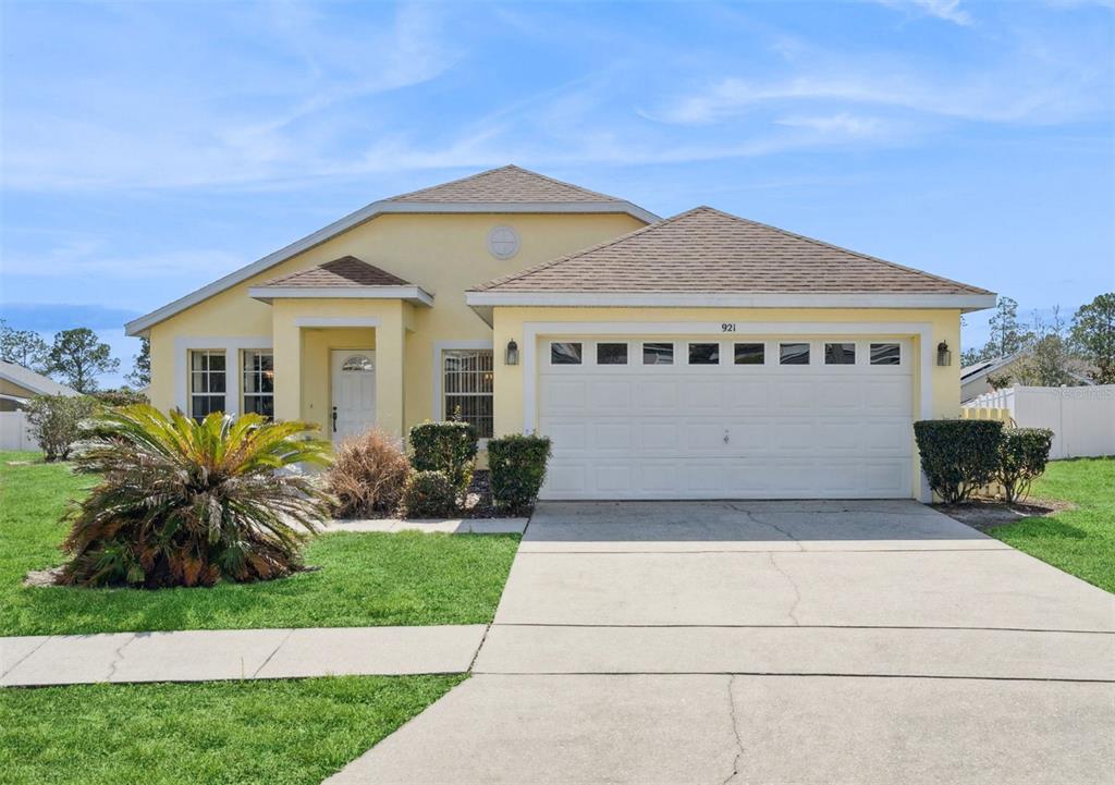 921 OXFORD DRIVE