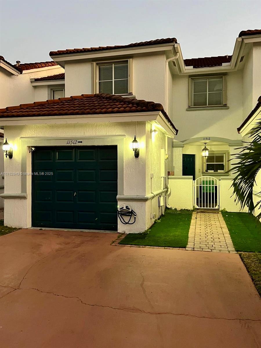 11512 NW 48th Ter, Doral FL 33178