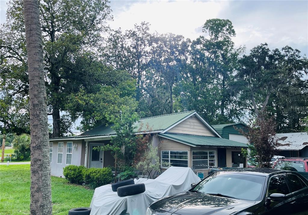 823 NW 24TH PLACE