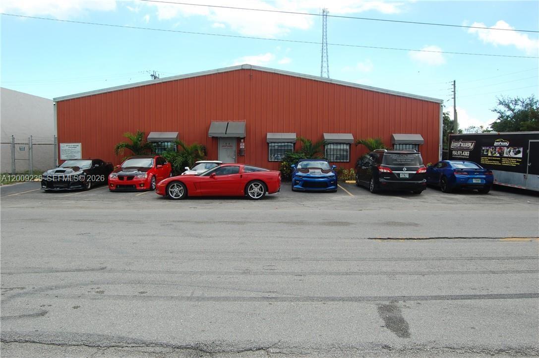 2910 NW 17th Ter, Oakland Park FL 33311