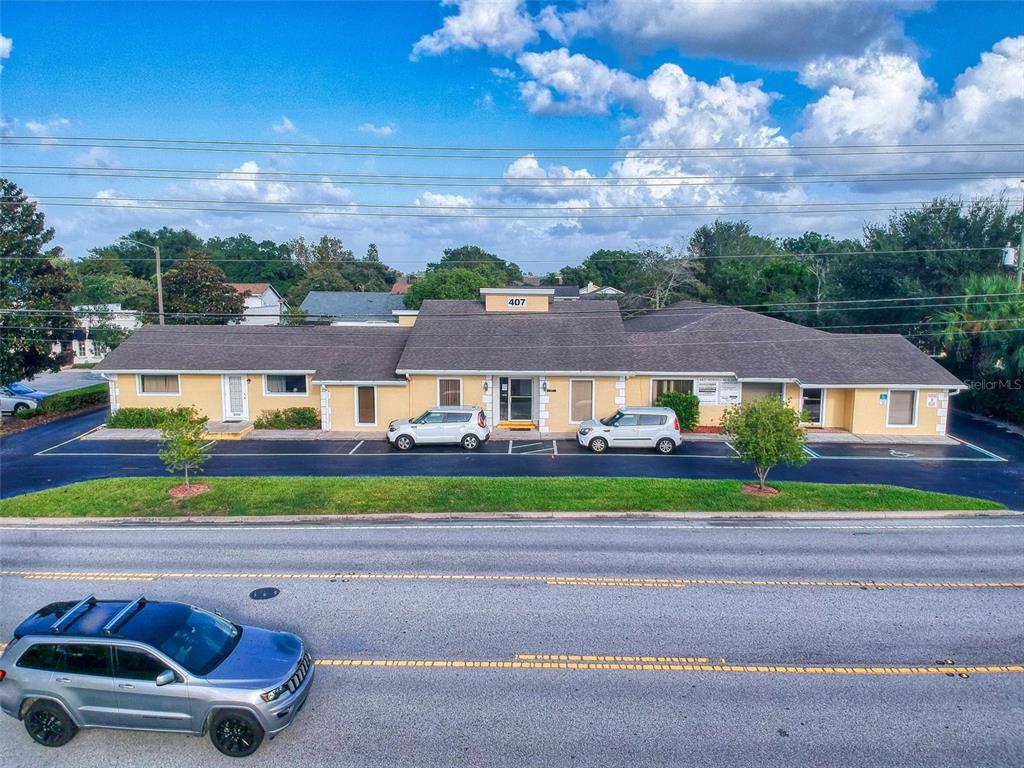 407 LAKE HOWELL ROAD