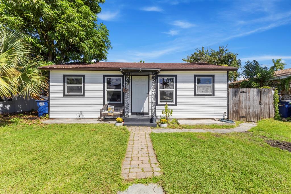 26 CYPRESS STREET