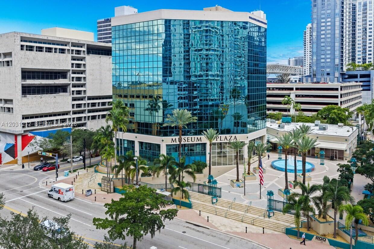 200 S Andrews Ave # 303, Fort Lauderdale FL 33301