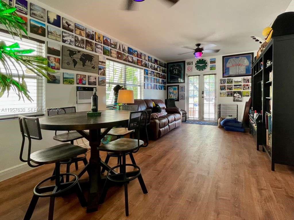 2463 Pine Tree Dr # 4, Miami Beach FL 33140