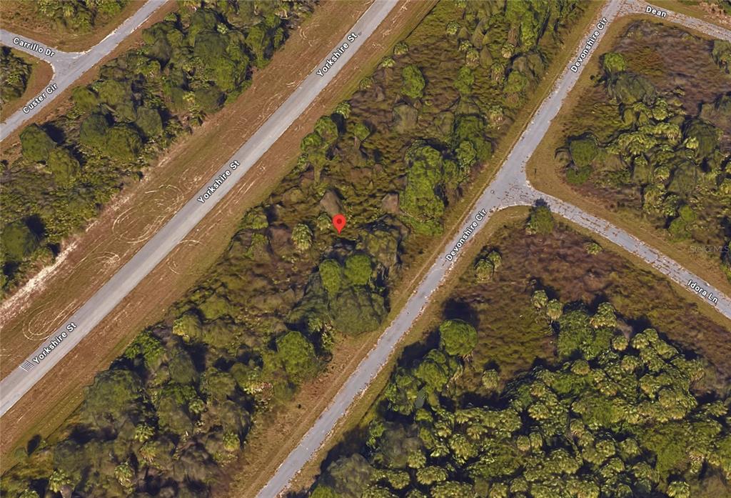 DEVONSHIRE CIRCLE, NORTH PORT, FL — photo 5 of 19
