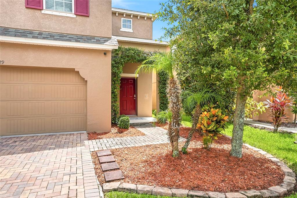 10229 NEWMINSTER LOOP, RUSKIN, FL — photo 2 of 30