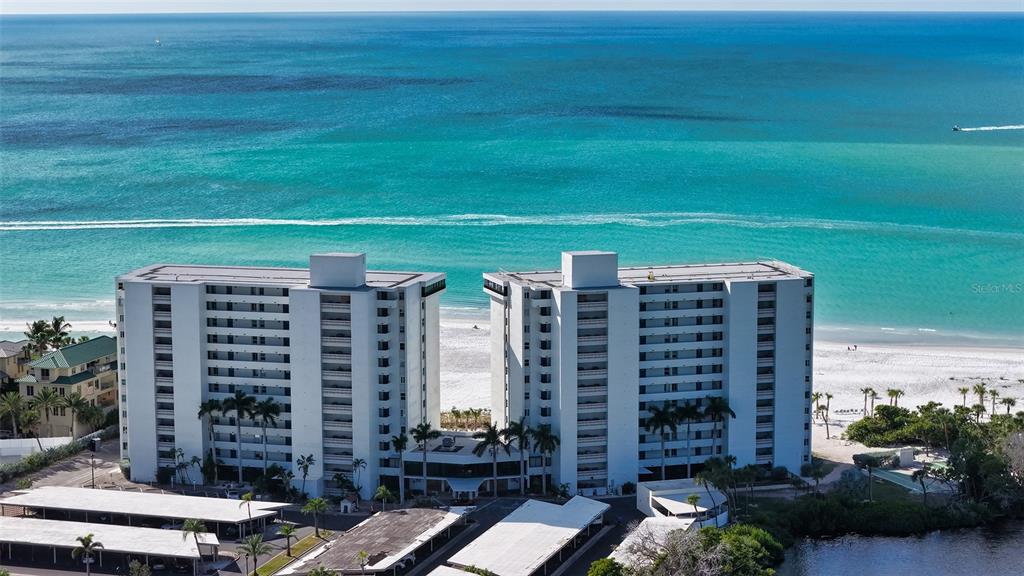 19 WHISPERING SANDS DRIVE UNIT 1104