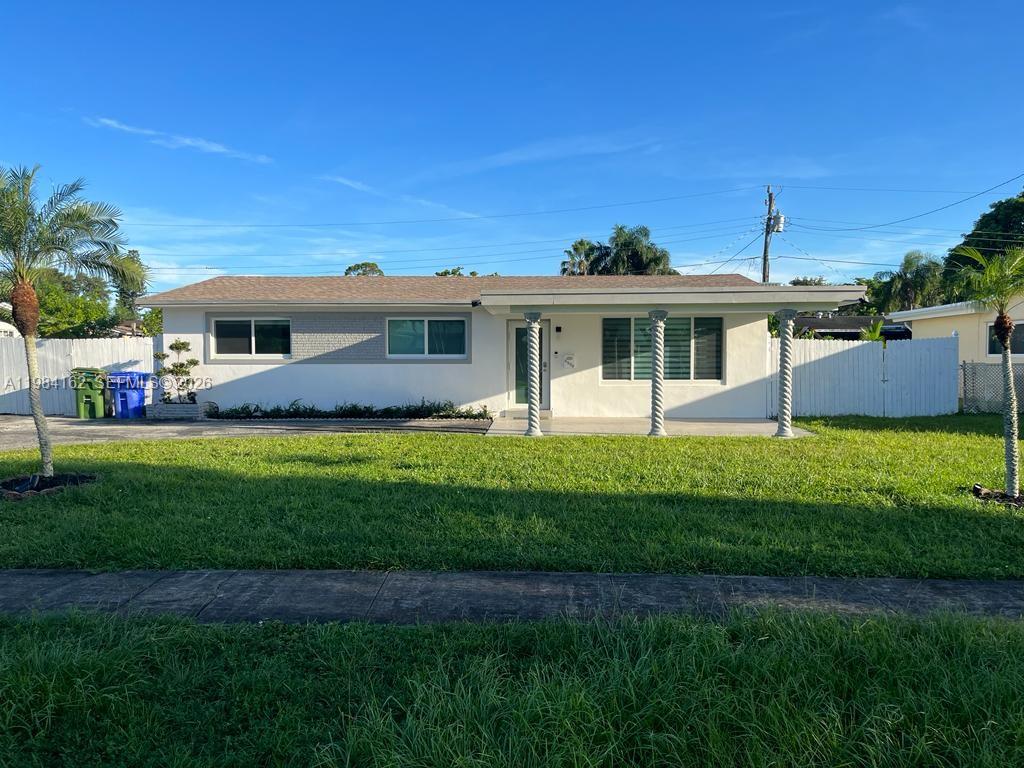 6900 SW 3rd St, Pembroke Pines FL 33023
