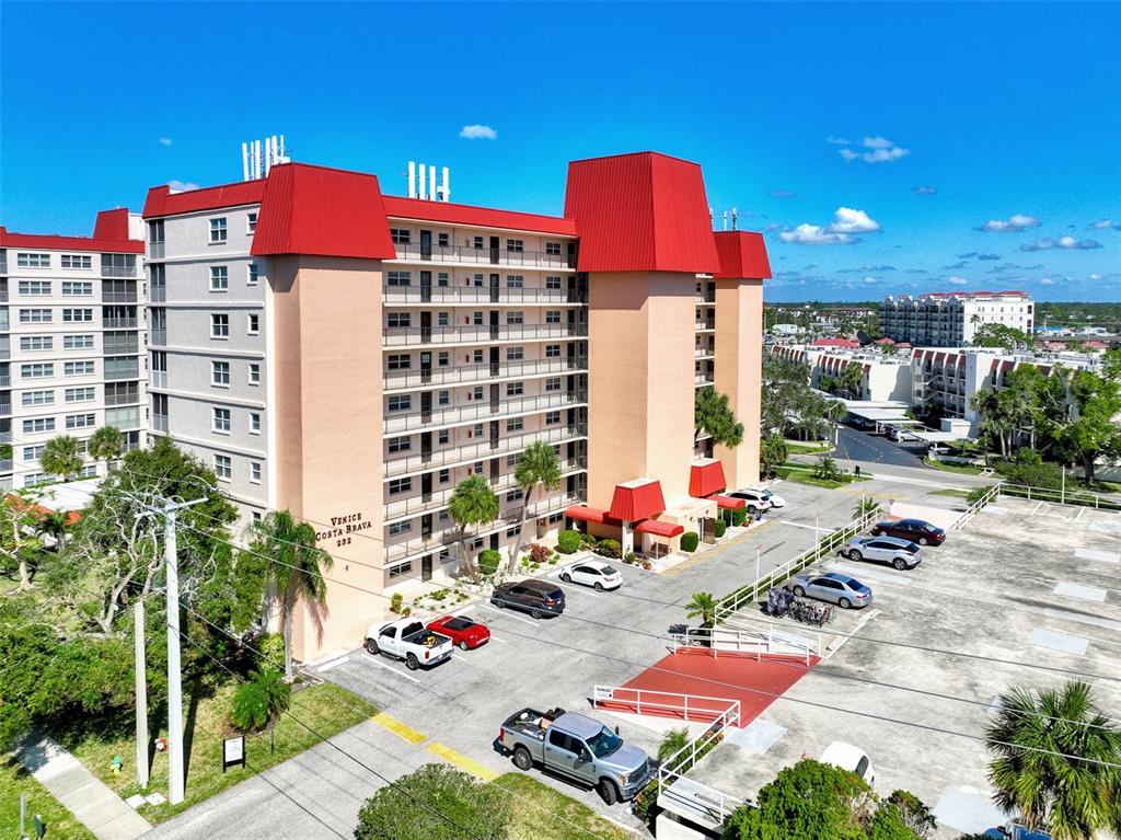 232 SAINT AUGUSTINE AVENUE UNIT 505, VENICE, FL — photo 4 of 30