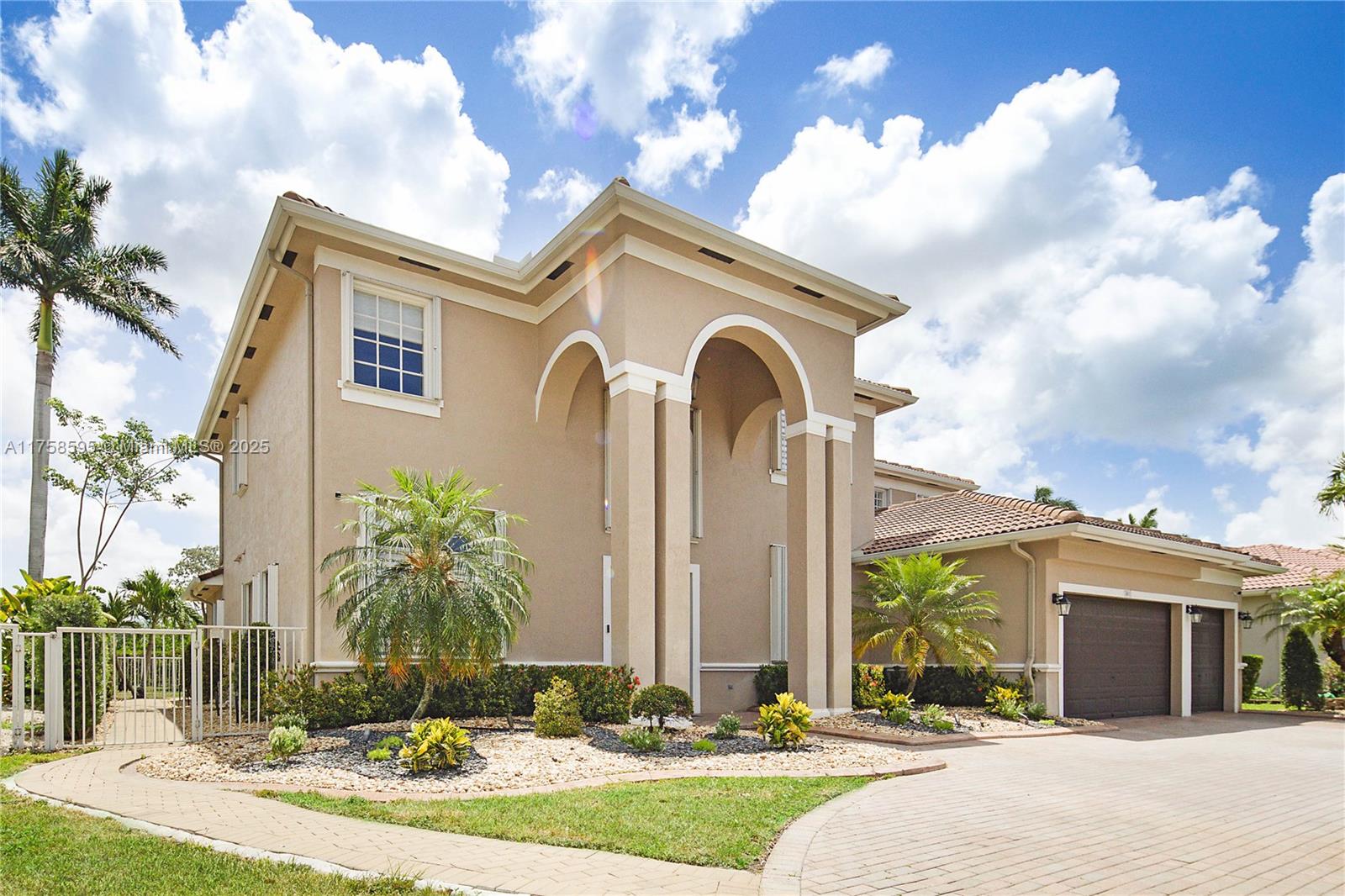 2301 SW 185th Ave, Miramar FL 33029