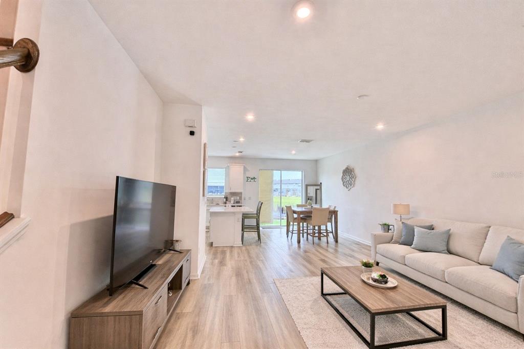 1005 SPRING PALMS LOOP, ORLANDO, FL — photo 3 of 18