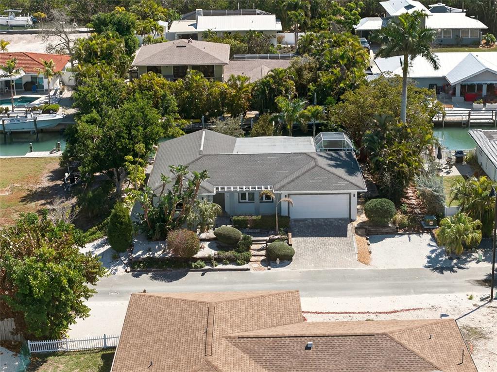 550 DE NARVAEZ DRIVE, LONGBOAT KEY, FL — photo 4 of 30