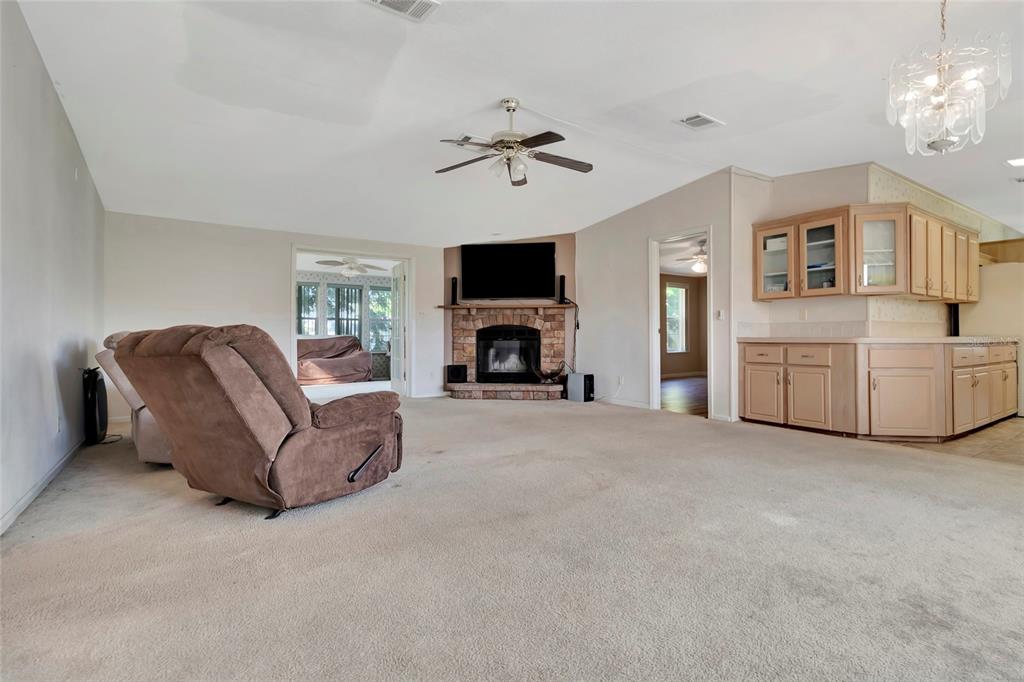 1128 FOREST LANE, TAVARES, FL — photo 4 of 30