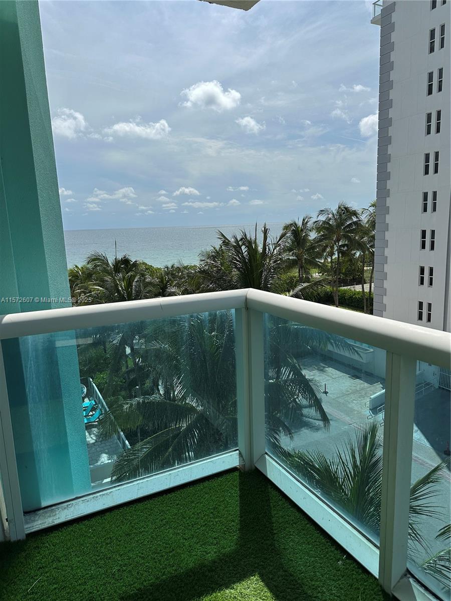 9201 Collins Ave # 524, Surfside FL 33154, SURFSIDE, FL — photo 3 of 20